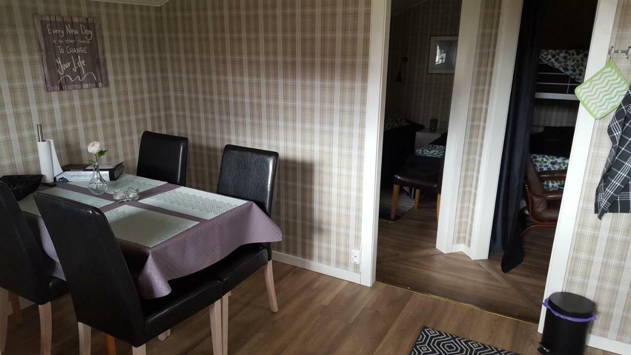 Gripenbergs Gardsbutik Affittacamere Skänninge Esterno foto